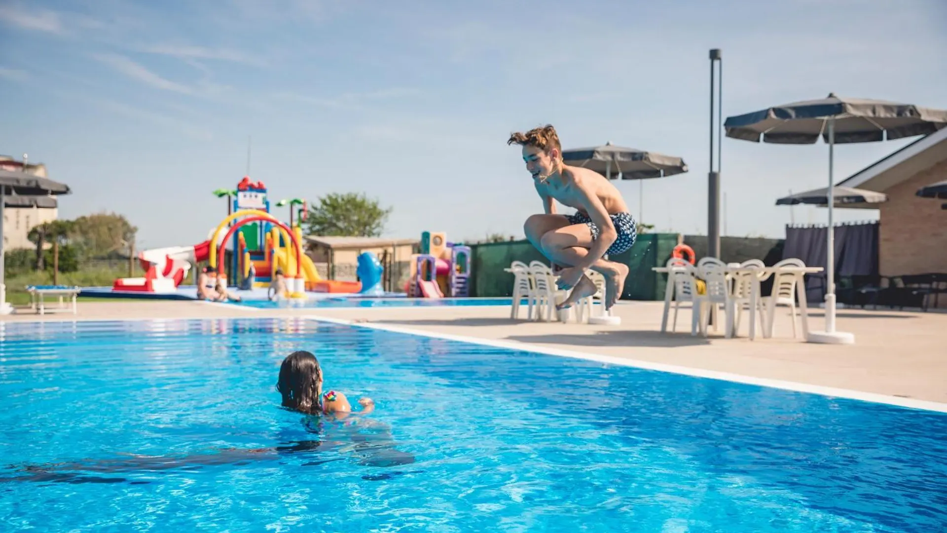 Hotel Deborah Milano Marittima 3*,  İtalya
