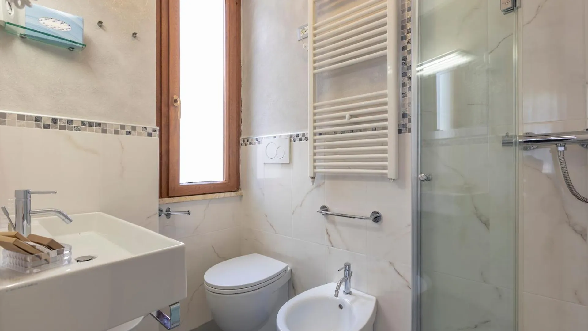 ***  Hotel Deborah Milano Marittima İtalya