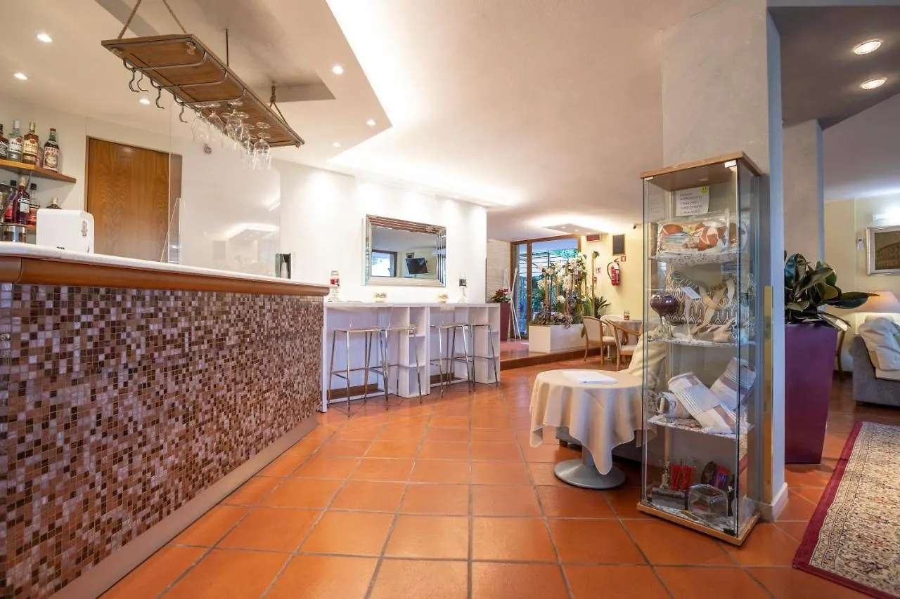 Hotel Deborah Milano Marittima