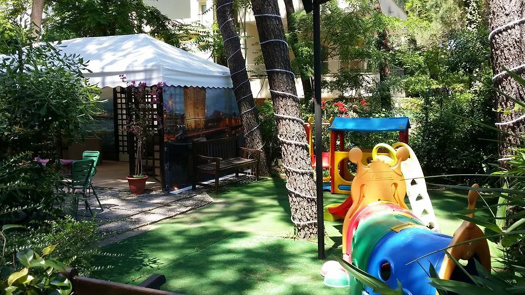 Hotel Deborah Milano Marittima
