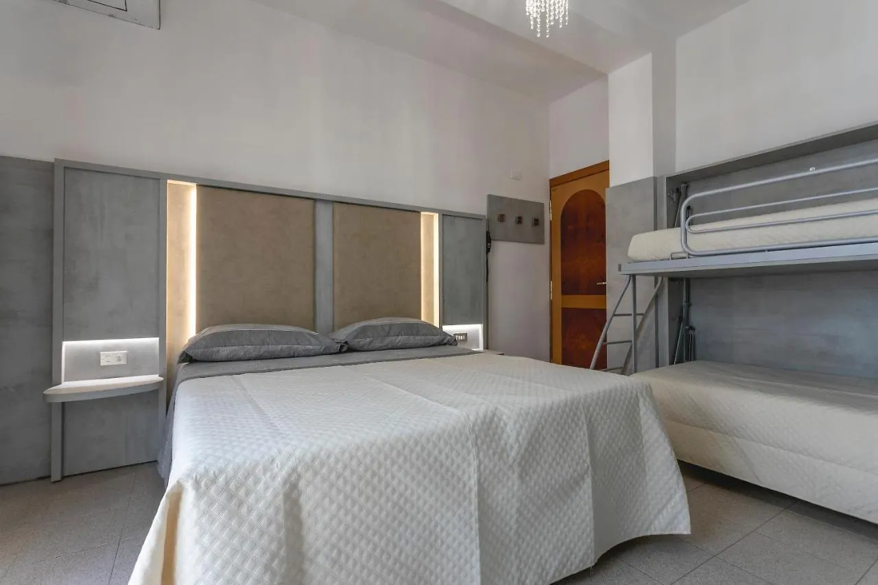Hotel Deborah Milano Marittima