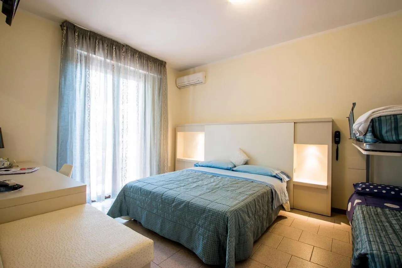 Hotel Deborah Milano Marittima
