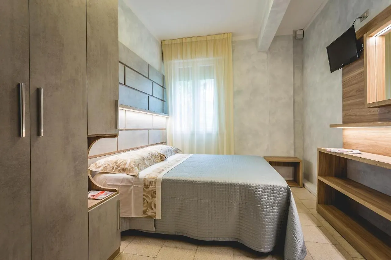 Hotel Deborah Milano Marittima Italy